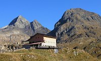 13 Rifugio Calvi